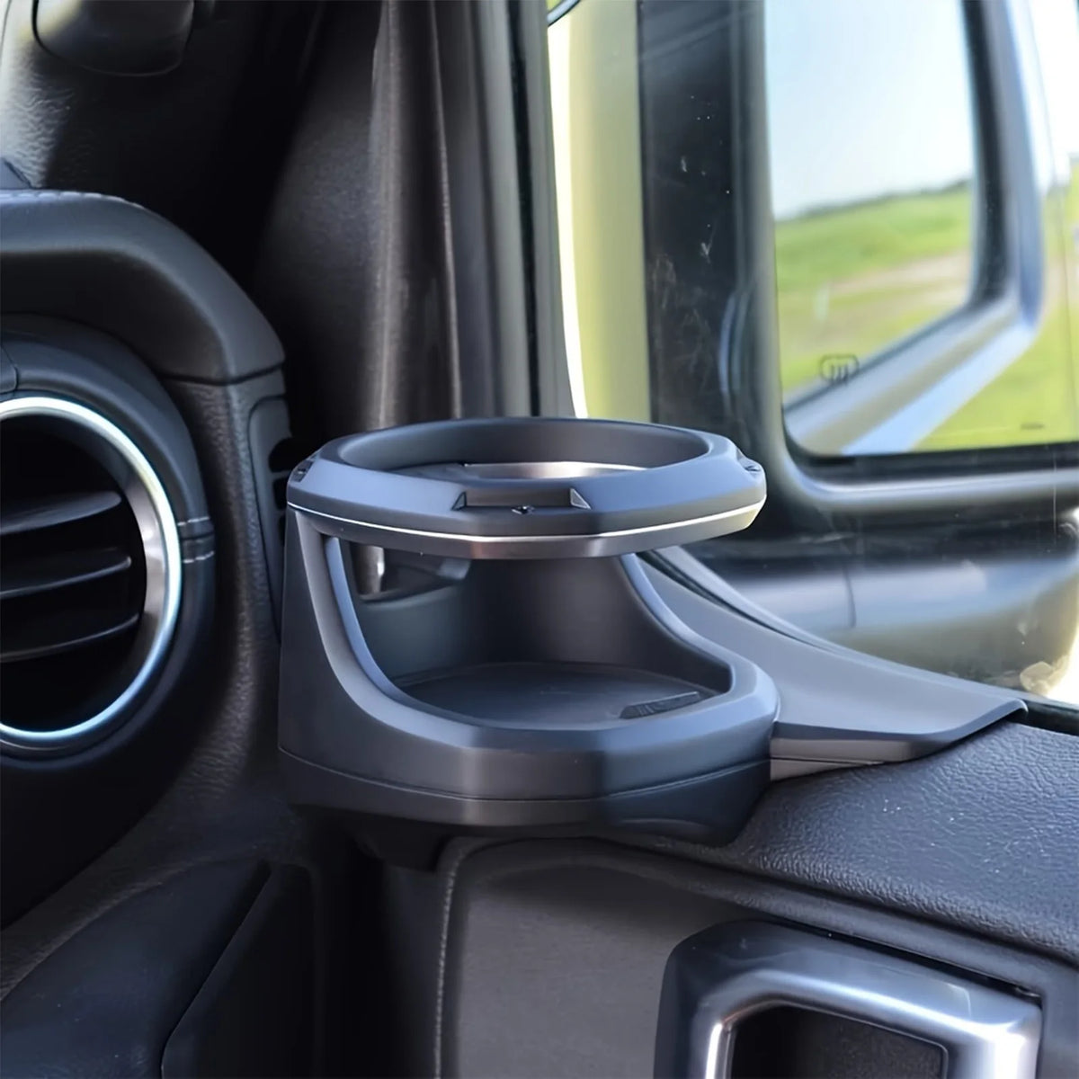 Electroplated Clip On Cup Holder for Pickup Truck Drinks Storage Mount